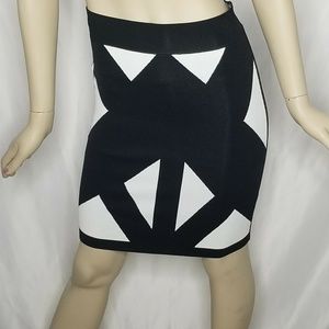 Bcbgmaxazria Natalee Geometric Jacquard